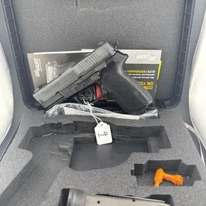 Sig SP2022 357
Twob12 round clips, extra grips,
