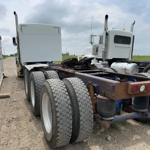 2004 Kenworth Construct Semi, *Unreserved*