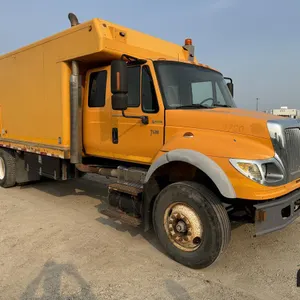 2006 International 7600 Service Truck w/ Hiab Crane