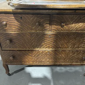 Tiger oak design dresser, 45 x 22 x 34, mirror, 43 x 33”