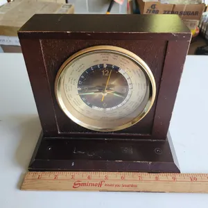 Vintage Bulova Quartz Japan Global Clock, 9.25"X5.25"X8"
