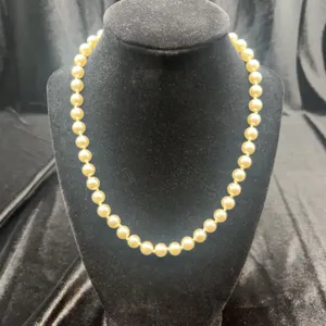 17-Inch Single Strand Faux Pearl Necklace With Screw Clasp
