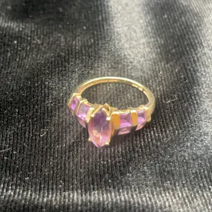 14K Gold Ring with Marquise-Cut Pink Stone and Amethyst Accents