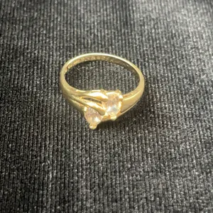 14K Gold Ring With Cubic Zirconia, Size 6.5