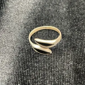 Sterling Silver Mexican Ring, Size 5.5, 1.5 Grams