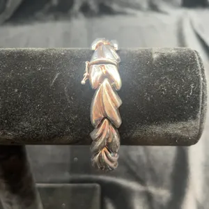 Sterling Silver Leaf Motif Bracelet, 8 Inches, 28 Grams