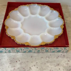 Vintage Beautiful Milkglass Egg Server