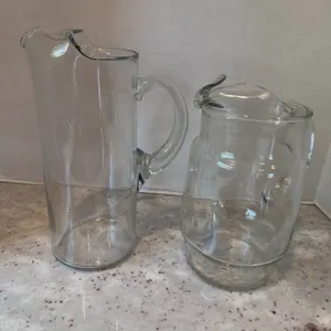 Glass Beverage Pitchers