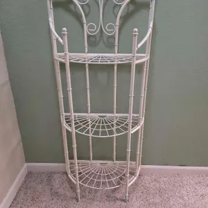 Folding Metal Shelf. 20 x 9.5 x 47. B