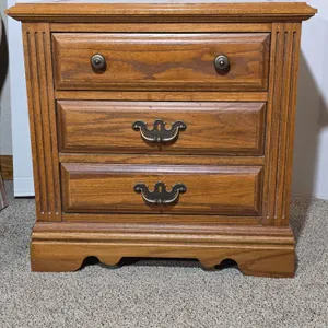 Broyhill 3 Drawer End Table. 24 x 16 x 23. * you must bring adequate help to remove and load. Located on main floor. LR