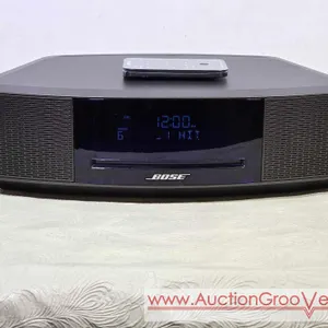 BOSE CD, Radio, AUX. Works. K