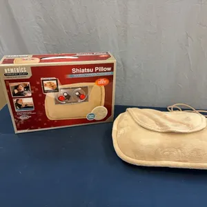 Massage pillow w/ heat
