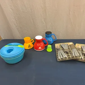 Silverware sets, tupperware