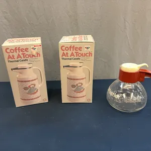 Thermoses, coffee pot