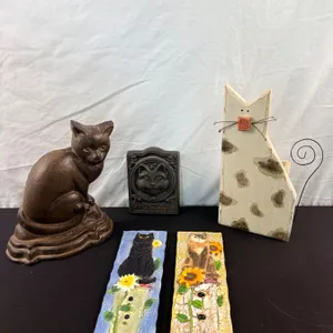 Feline Decor