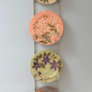 Decorative Mesa Plates & Wall Hanger