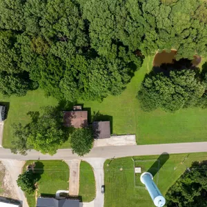 Bedford Home on Nearly 1 Acre with 30' x 30' Garage & Pond