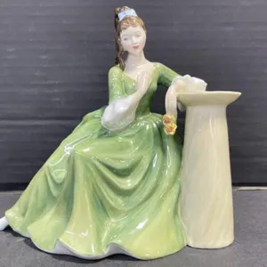Royal Doulton - Secret Thoughts    HN2382