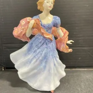 Royal Doulton - Morning Breeze   HN3313
