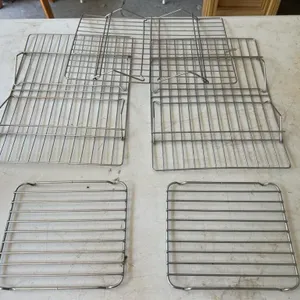 Assorted cooking grates