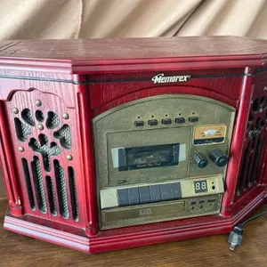 Vintage style music centre