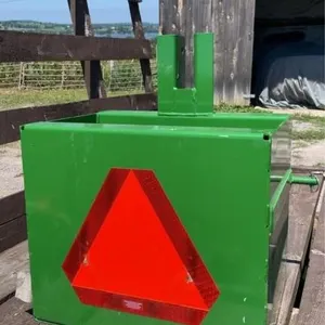 John Deere ballast box - never used