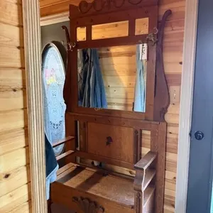 Hall Tree Bench w/mirror