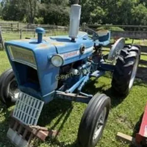 Ford 3000 Gas Tractor