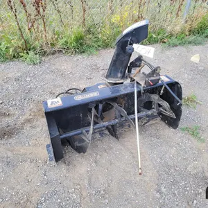 Berc Mac 40'' Lawn Tractor Snow Blower
 UNRESERVED