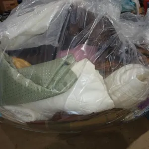 Large bag with assorted sheets, pillow cases,