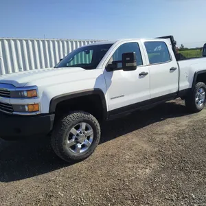 2015  Chevrolet  Silverado 2500HD  4x4 4dr Crew Cab SB