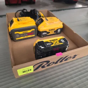 (3) Dewalt Lithium Ion Batteries and Charger