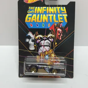Hot Wheels Marvel Infinity Gauntlet Horseplay Die-Cast Car Featuring Thanos Artwork MOC FKD48 2016 R