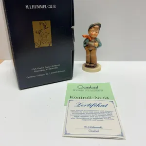 Goebel M.I. Hummel Club Figurine "Lucky Fellow" Hum 560 1992/93 With Box Certificate (9 cm) #174 Ger