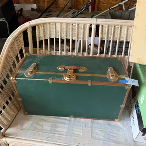 Vintage Concourse Trunk