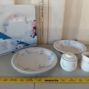 Studio Nova Tender Bloom Stoneware 5 Pc Serving Set In Box