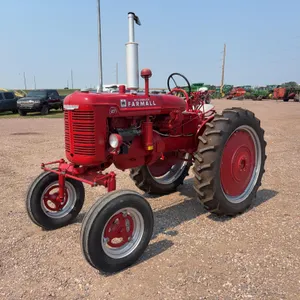 1952 Farmall Super AV Tractor