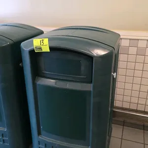 42"h Poly (green) trash can