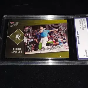 2018 Topps Aaron Judge #8 GEM MT 10