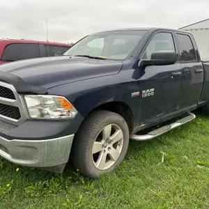 2015 DODGE RAM 1500, 5.7L, CLOTH SEATS, AC, TILT, CRUISE, PW/PL 302,668KM'S SHOWING S/N: 1C6RR7FT7FS743394 *NOTE: MISSING REAR BENCH SEAT