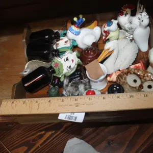 Salt And Pepper Shakers, Various Miniature Pieces