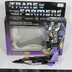 1984 HASBRO TRANSFORMERS G1 SKYWARP