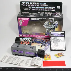 1986 HASBRO TRANSFORMERS G1 STUNTICON MOTORMASTER