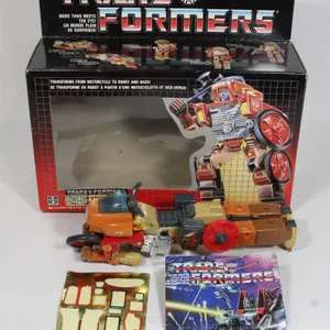 1986 HASBRO TRANSFORMERS G1 WRECK-GAR
