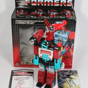 1985 HASBRO TRANSFORMERS G1 PERCEPTOR