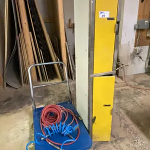 FOLDING METAL PLATFORM DOLLY, ASSORTED AIR LINES & SMALL LOCKER UNIT