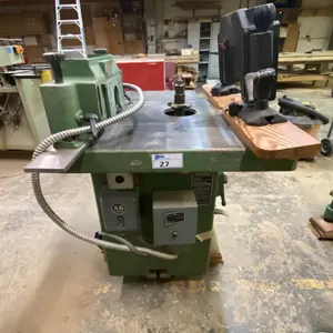 HEAVY DUTY INDUSTRIAL WOOD SHAPER MACHINE