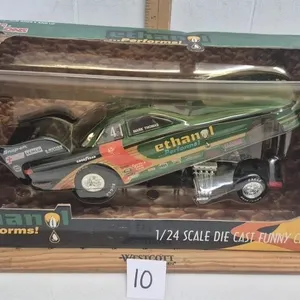 1998 1/24 Scale Funny Car Driver Signed