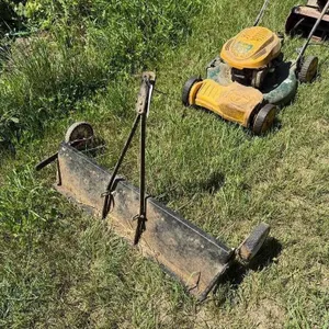 Lawn Thatcher