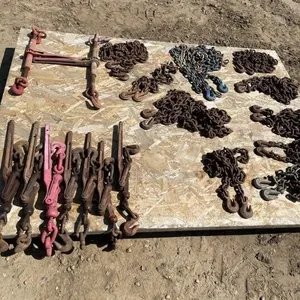 PALLET BOOMERS AND CHAINS